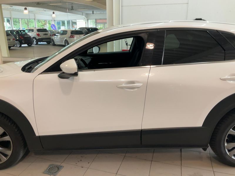 Mazda CX-30 2.0 Skyactiv-X Mild-Hybrid Selection 2WD — zdjęcie 4