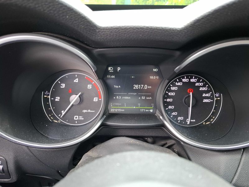 Alfa Romeo Stelvio 2.2 JTDM Super Q4 — zdjęcie 12