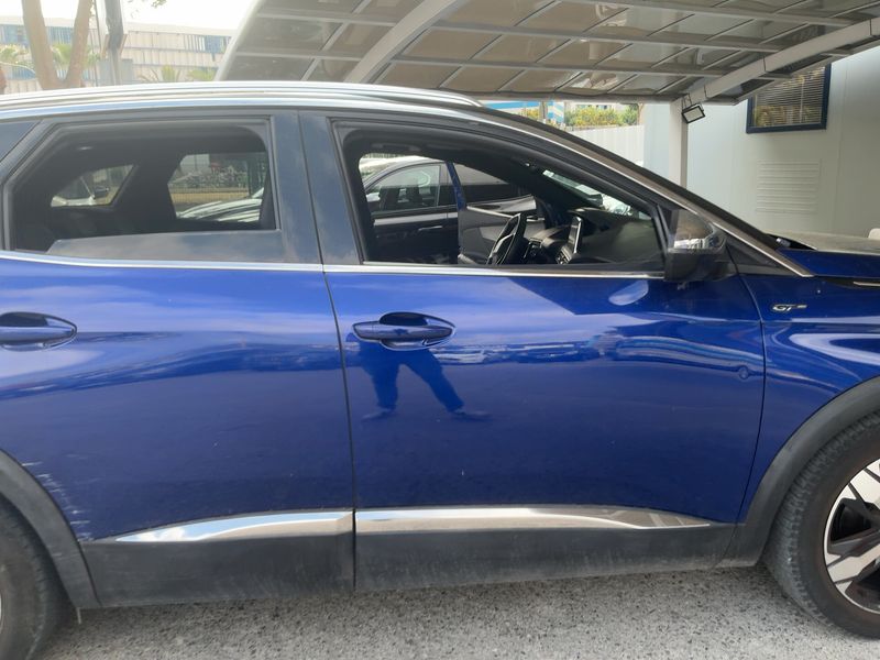 Peugeot 3008 2.0 Blue-HDi GT — zdjęcie 7