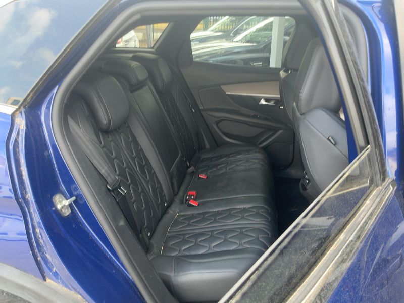 Peugeot 3008 2.0 Blue-HDi GT — zdjęcie 14