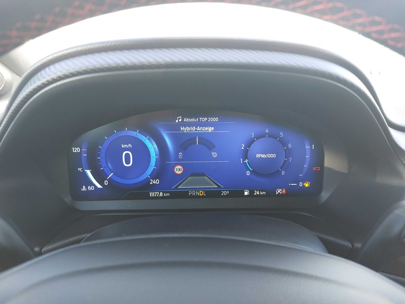 Ford Puma 1.0 EcoBoost Mild-Hybrid ST-Line X — zdjęcie 12