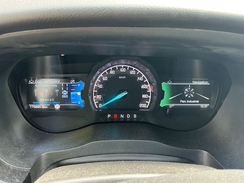 Ford Ranger 2.0 TDCi Doppelkabine 4x4 Wildtrak — zdjęcie 13