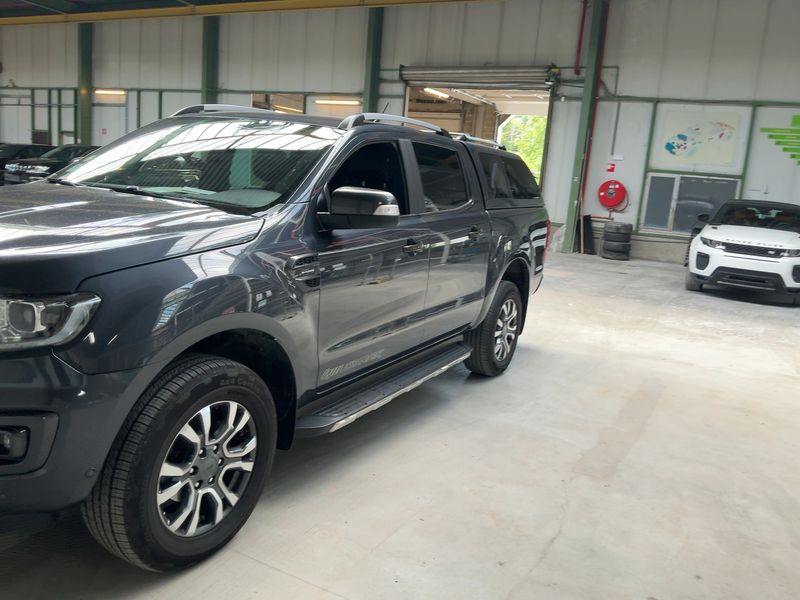 Ford Ranger 2.0 TDCi Doppelkabine 4x4 Wildtrak — zdjęcie 2