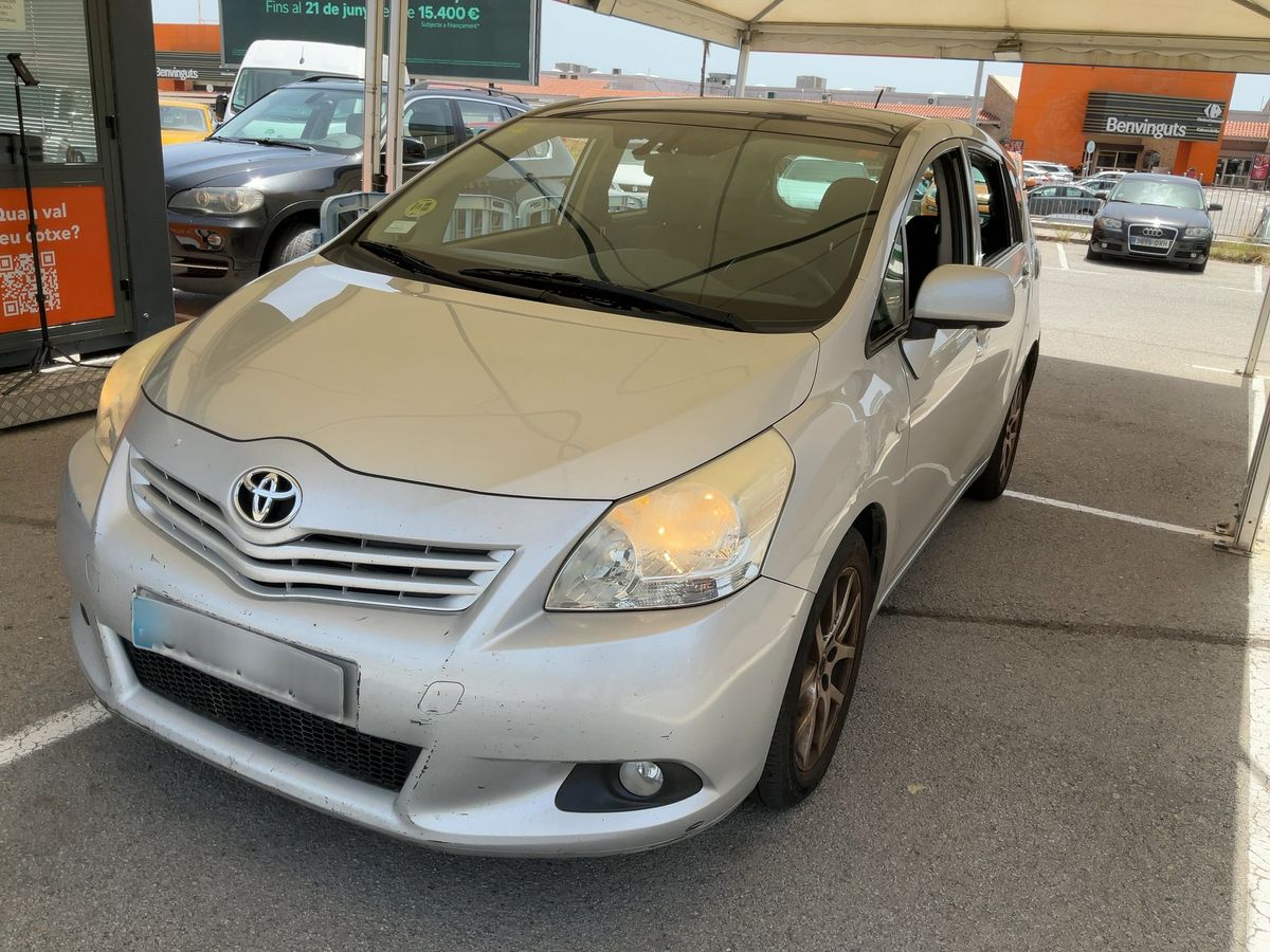 Toyota Verso 2009
