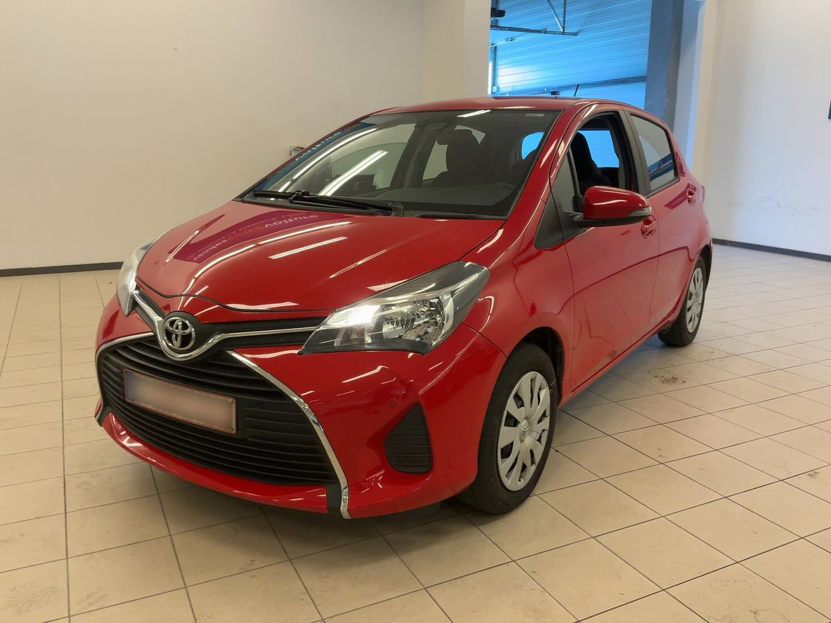 Toyota Yaris 2016