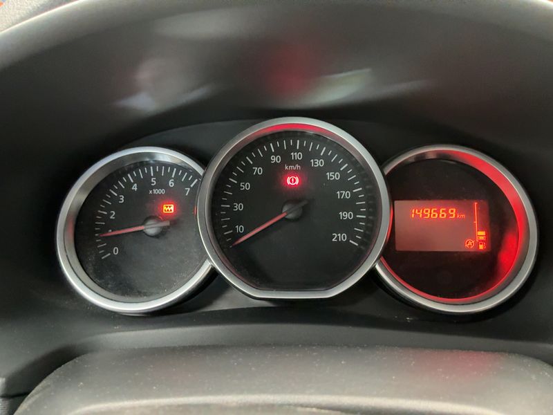 Dacia Sandero 0.9 TCe Stepway Celebration — zdjęcie 13