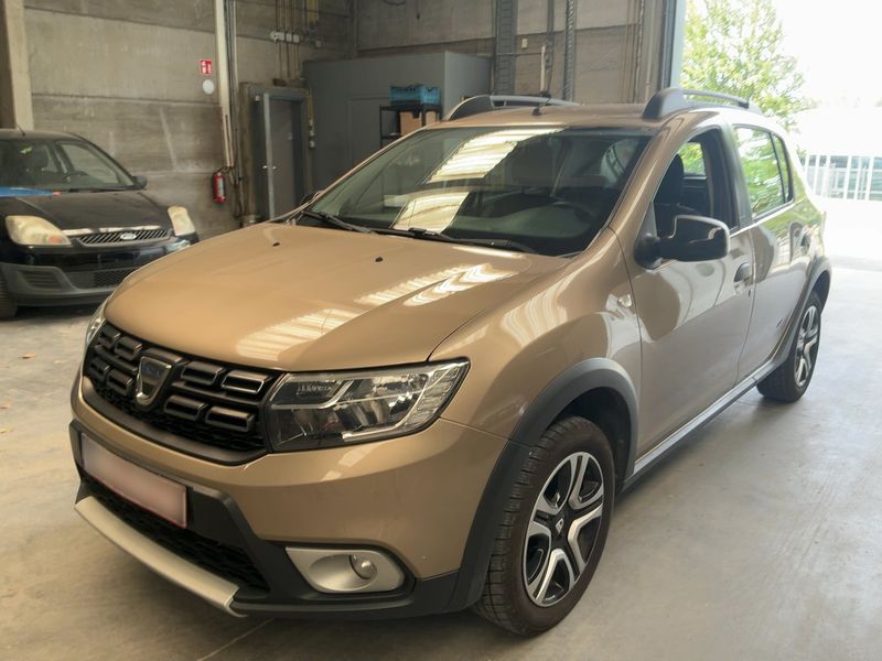Dacia Sandero 0.9 TCe Stepway Celebration