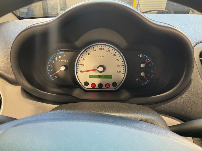 Hyundai i10 1.1 Classic 2011 – снимка 4