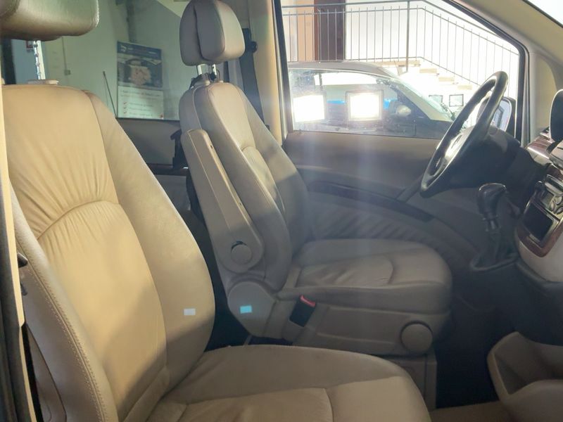 Mercedes-Benz Viano 2.1 CDI kompakt Ambiente — zdjęcie 11