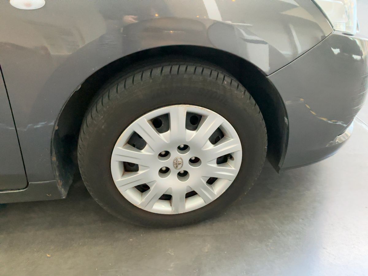 Toyota Verso 2012 — photo 12
