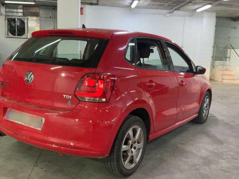 Volkswagen Polo 1.6 TDI Advance 2011 – снимка 8