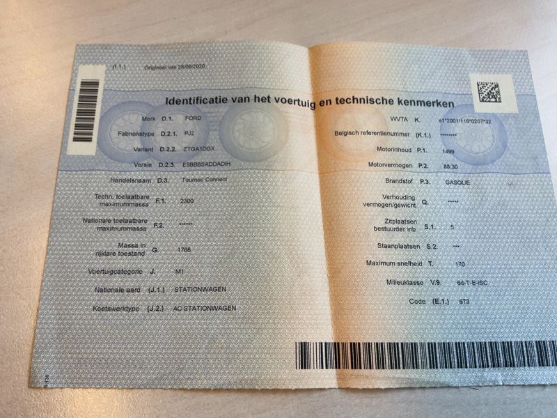 Ford Grand Tourneo Connect 1.5 TDCi EcoBlue Titanium — zdjęcie 15