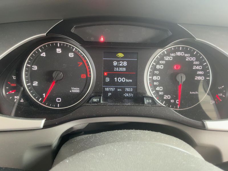Audi A4 2.0 TFSI — zdjęcie 13
