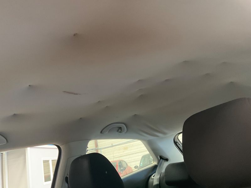 Volkswagen Polo 1.6 TDI Style 2011 – снимка 30
