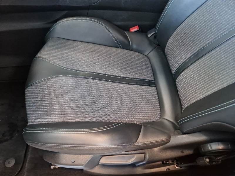 Peugeot 3008 1.6 Hybrid Allure Pack 2022 – снимка 17
