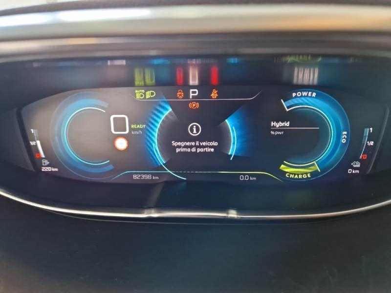 Peugeot 3008 1.6 Hybrid Allure Pack 2022 – снимка 12