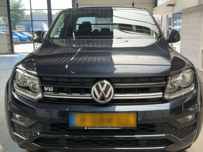 Volkswagen Amarok 3.0 V6 TDI Comfortline DoubleCab 4Motion — zdjęcie 9