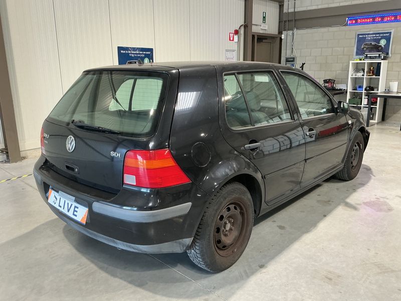 Volkswagen Golf IV 1.9 SDI — zdjęcie 2