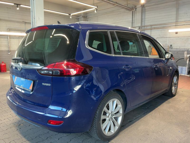 Opel Zafira Tourer 1.4 Turbo Sport — zdjęcie 6
