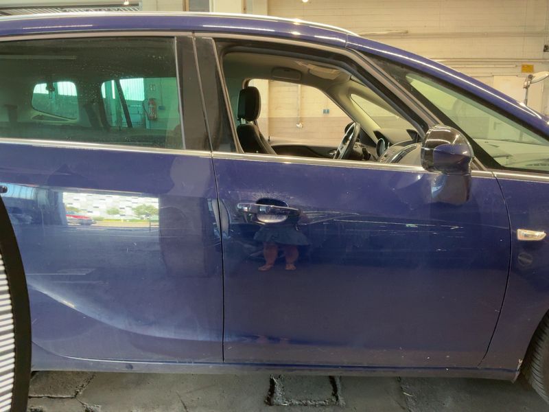 Opel Zafira Tourer 1.4 Turbo Sport — zdjęcie 7