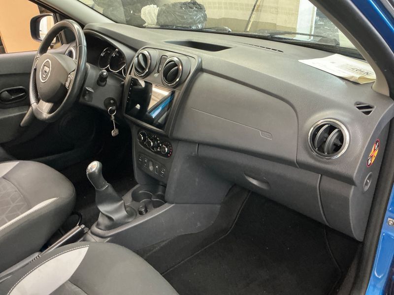 Dacia Sandero 0.9 TCe Stepway Prestige 2014 – снимка 23