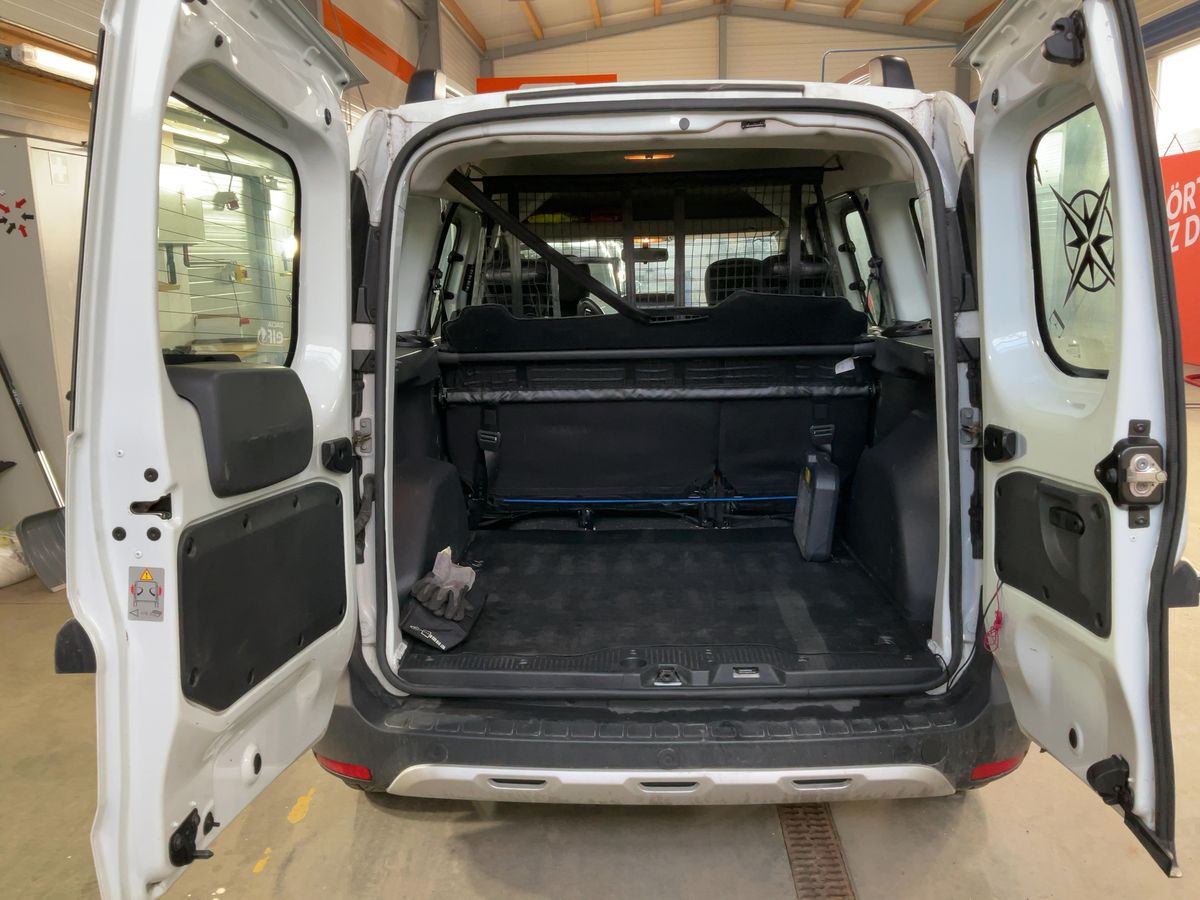 Dacia Dokker 2016 — photo 17