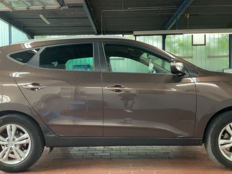 Hyundai ix35 2.0 Premium AWD — zdjęcie 7