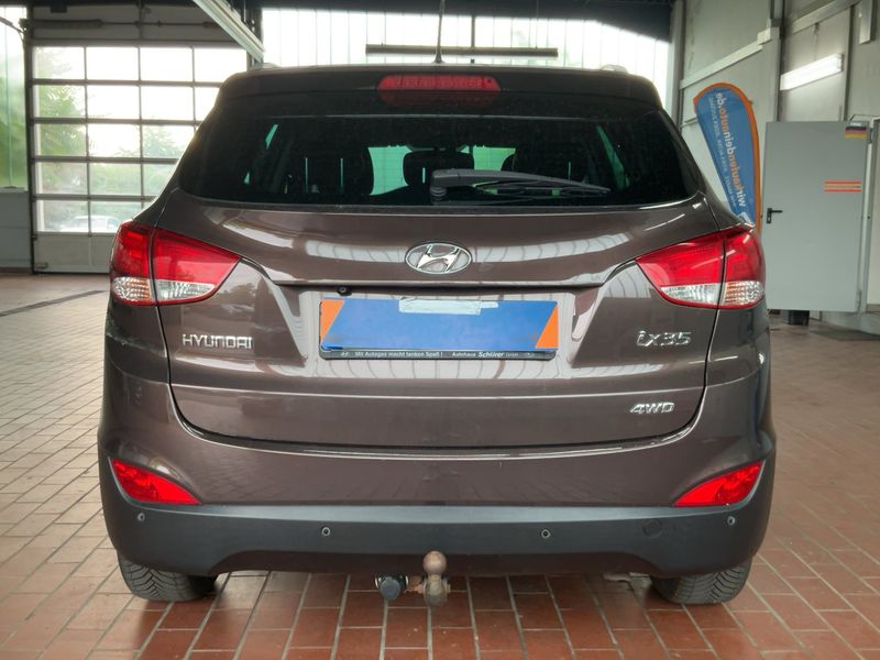 Hyundai ix35 2.0 Premium AWD — zdjęcie 5