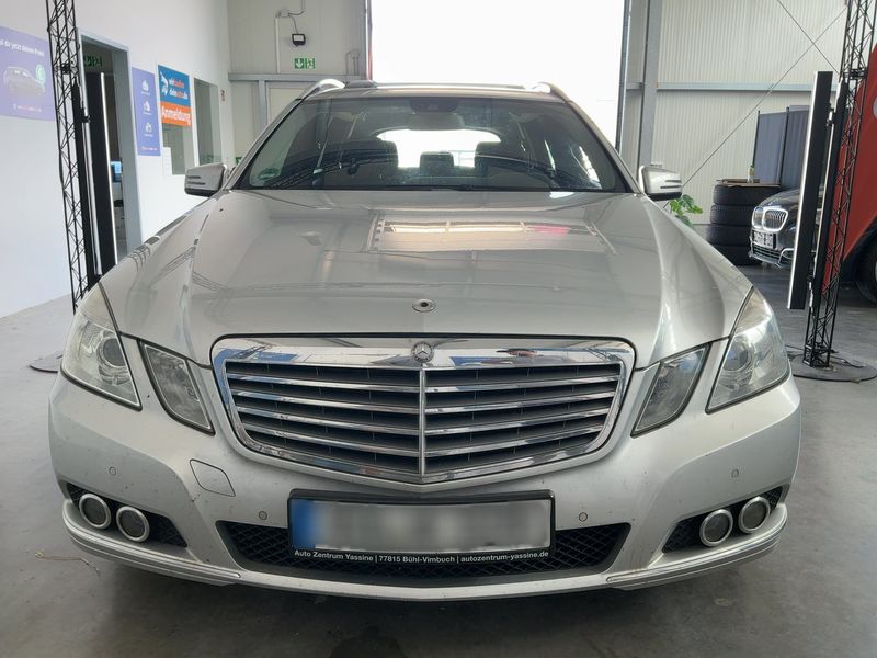 Mercedes-Benz E-Klasse E 220 CDI T BlueEfficiency Elegance 2011 – снимка 14