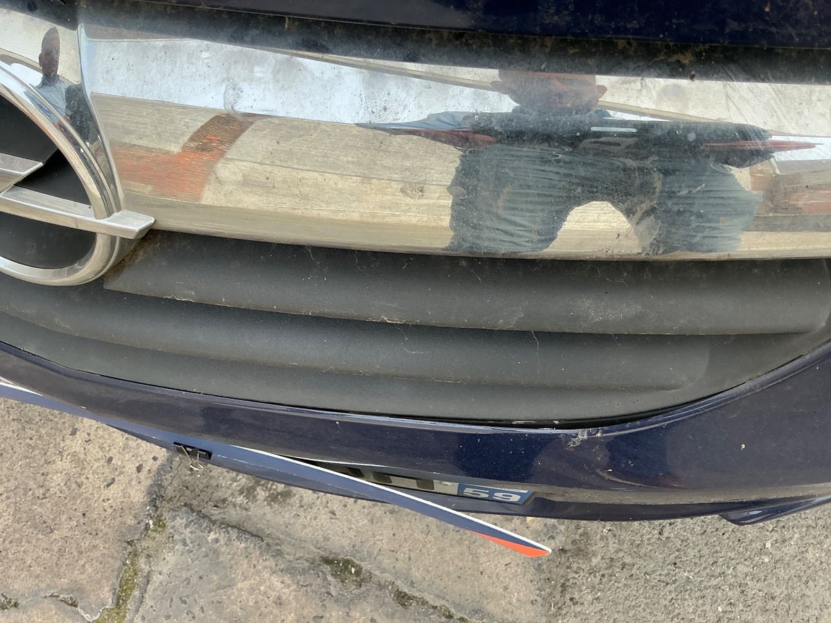 Opel Corsa 2010 — photo 3