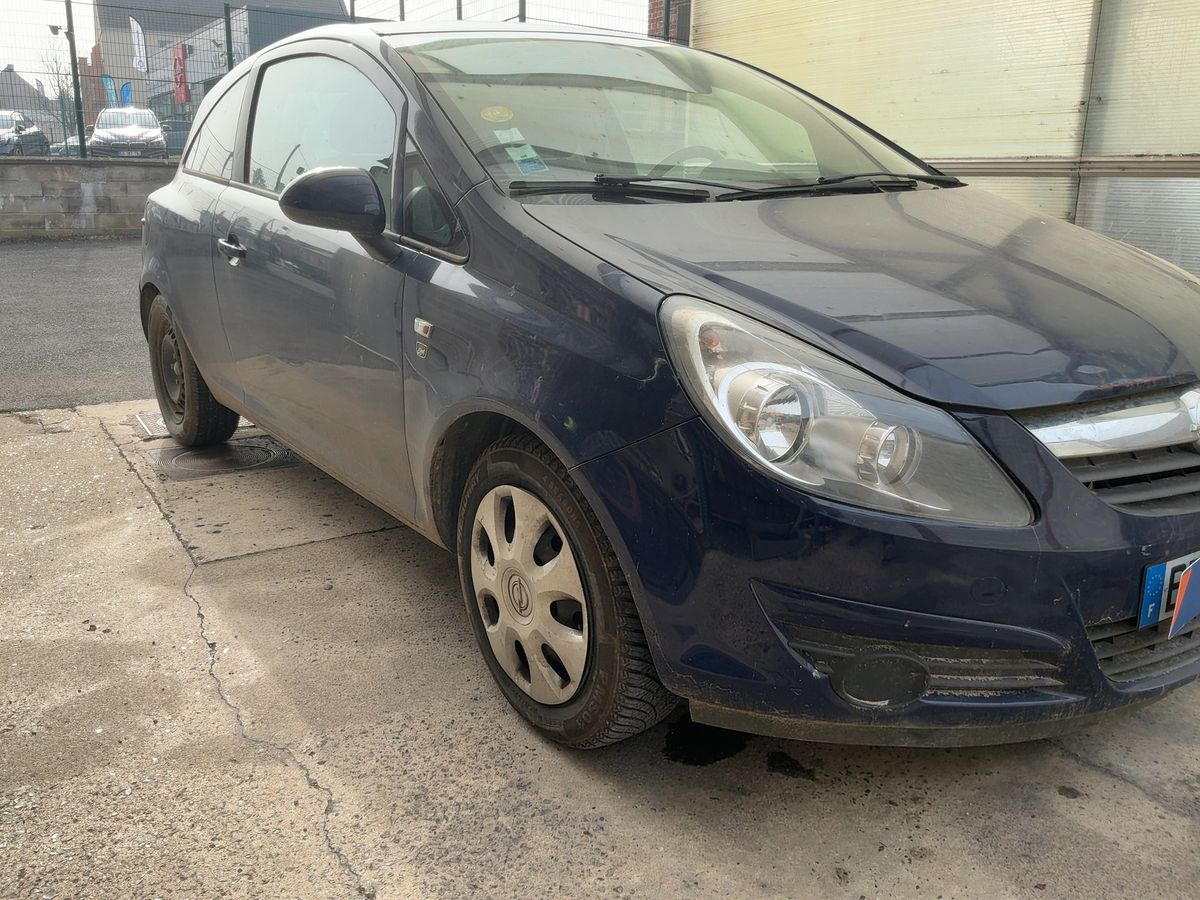 Opel Corsa 2010 — photo 13