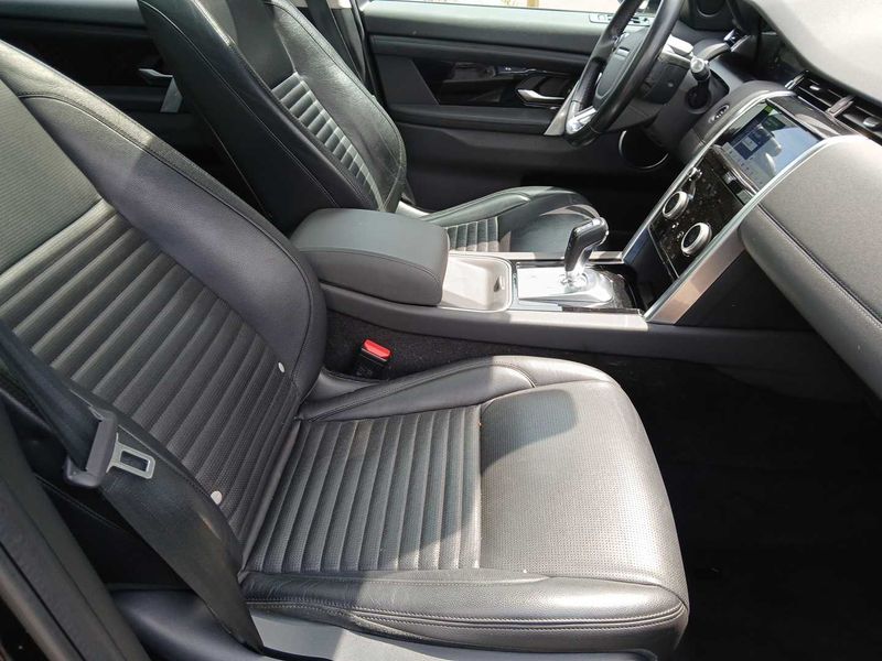Land Rover Discovery Sport D150 S AWD — zdjęcie 10