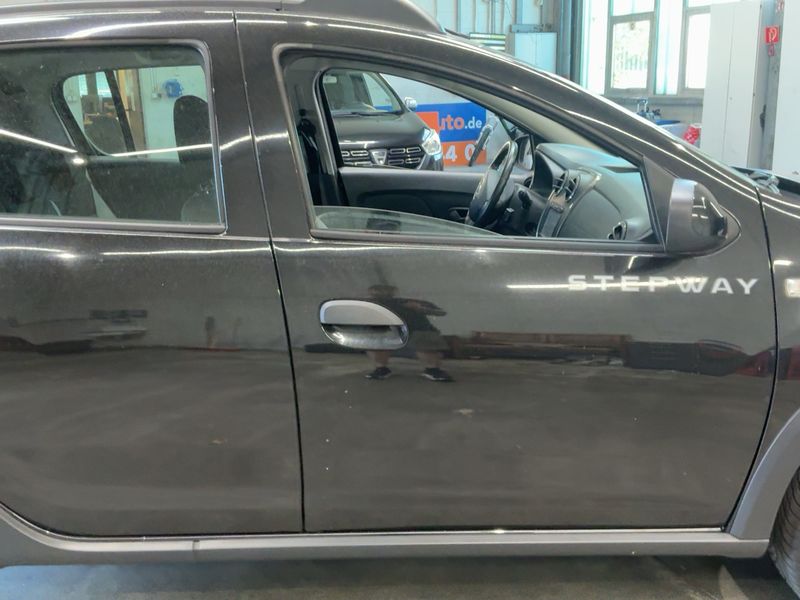 Dacia Sandero 0.9 TCe Stepway Prestige 2015 – снимка 10