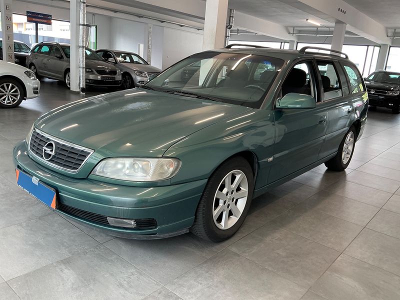 2002 Opel Omega