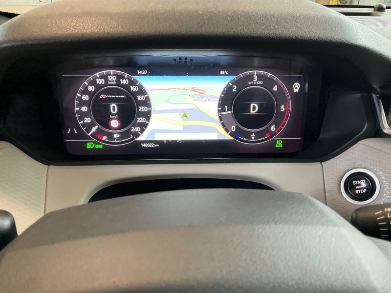 Land Rover Range Rover Velar 2.0 Diesel S R-Dynamic — zdjęcie 13