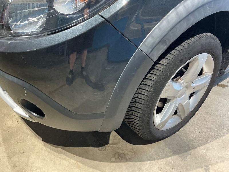 Dacia Sandero 1.6 E85 Stepway II 2012 – снимка 39