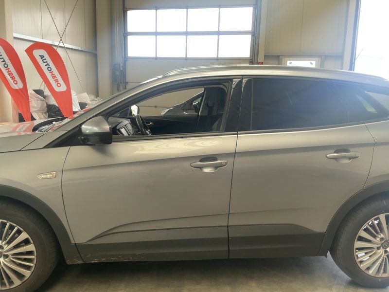 Opel Grandland X 1.6 CDTI DPF Edition — zdjęcie 4