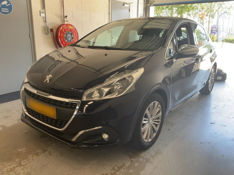 Peugeot 208 1.2 PureTech Allure