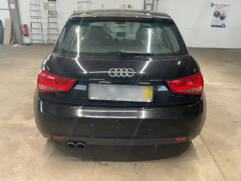 Audi A1 2.0 TDI Ambition 2012 – снимка 7