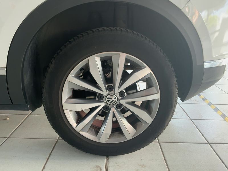 Volkswagen T-Roc 1.0 TSI Style 2018 – снимка 5