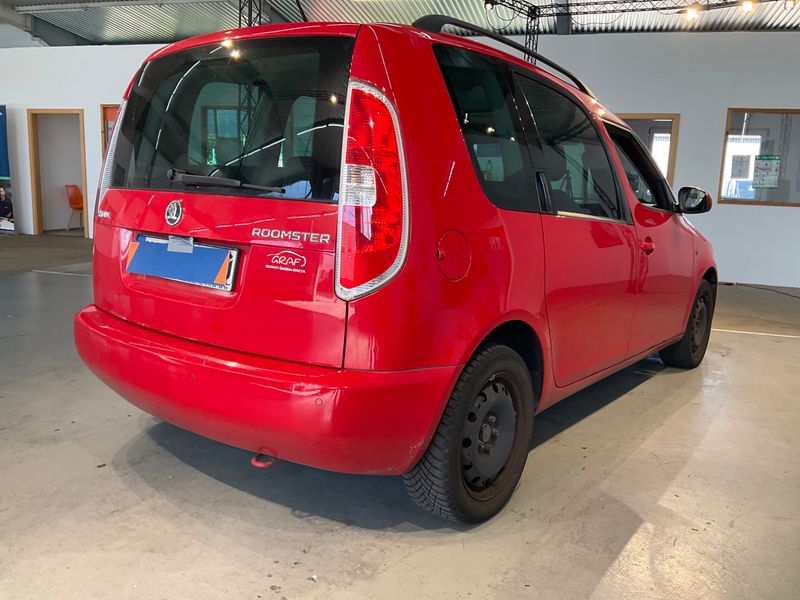 Skoda Roomster 1.2 TSI Ambition Plus Edition — zdjęcie 2