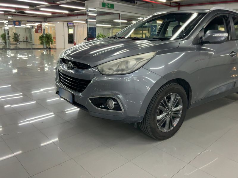 Hyundai ix35 1.7 CRDi XPossible 2WD 2014 – снимка 2