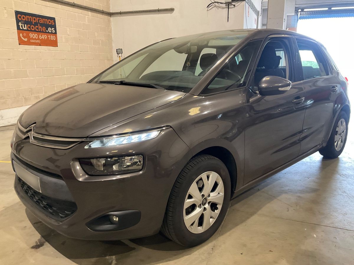 Citroen C4 2016 — photo 1