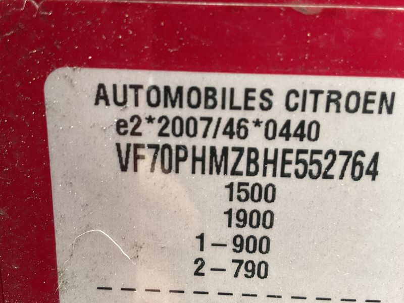 Citroen C4 Cactus 1.2 VTi Shine — zdjęcie 15
