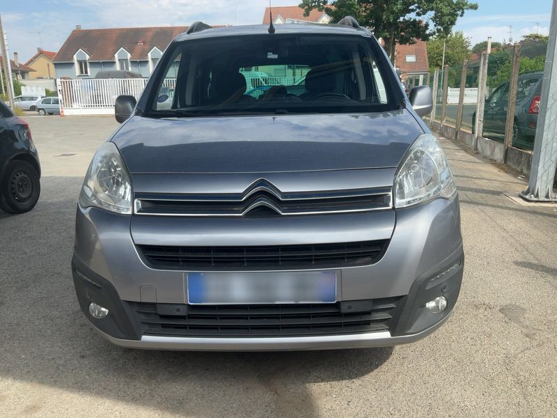 Citroen Berlingo 1.2 PureTech Shine 2018 – снимка 14