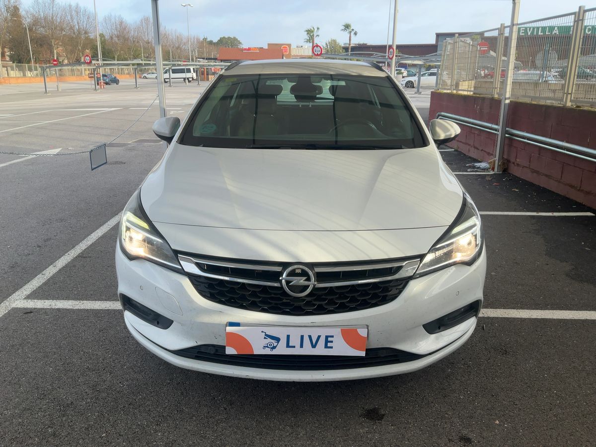 Opel Astra 2018 — photo 15