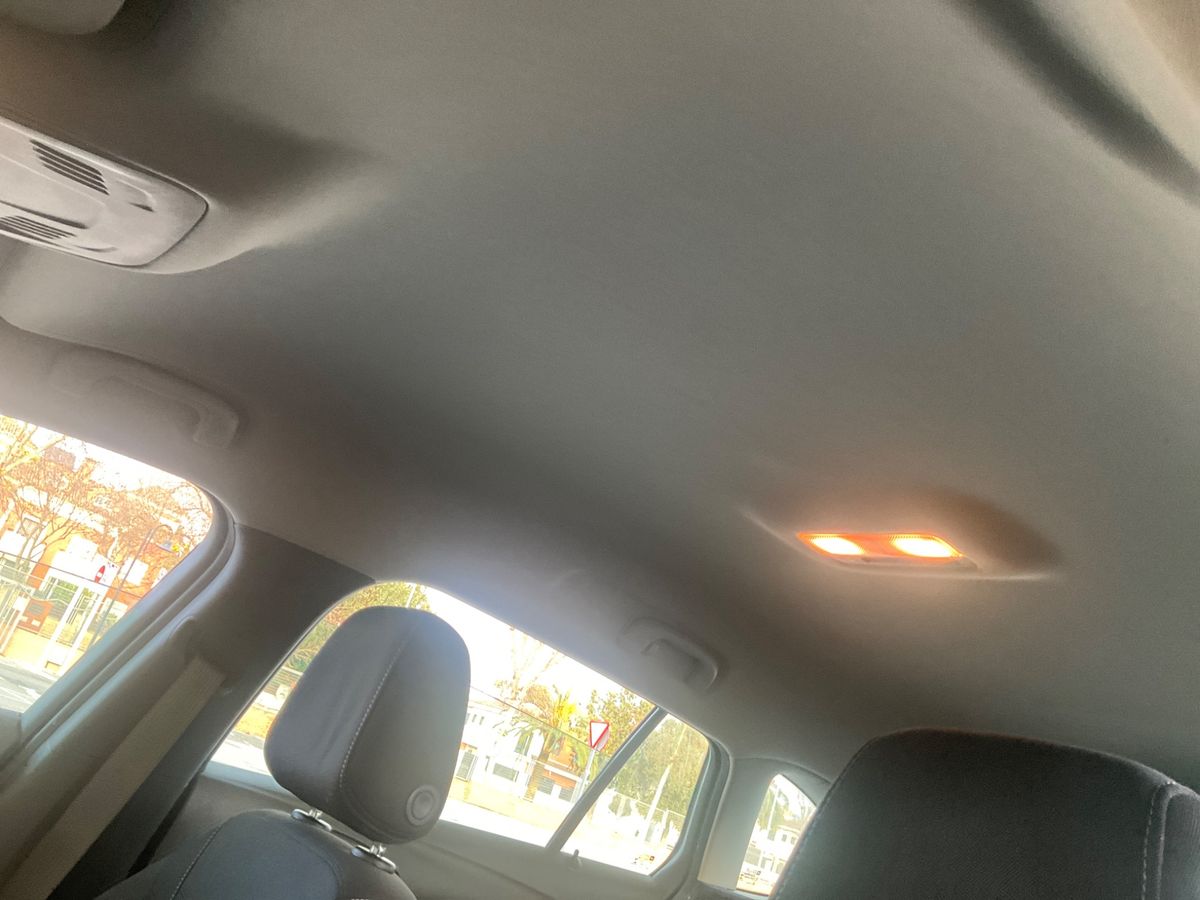Opel Astra 2018 — photo 24