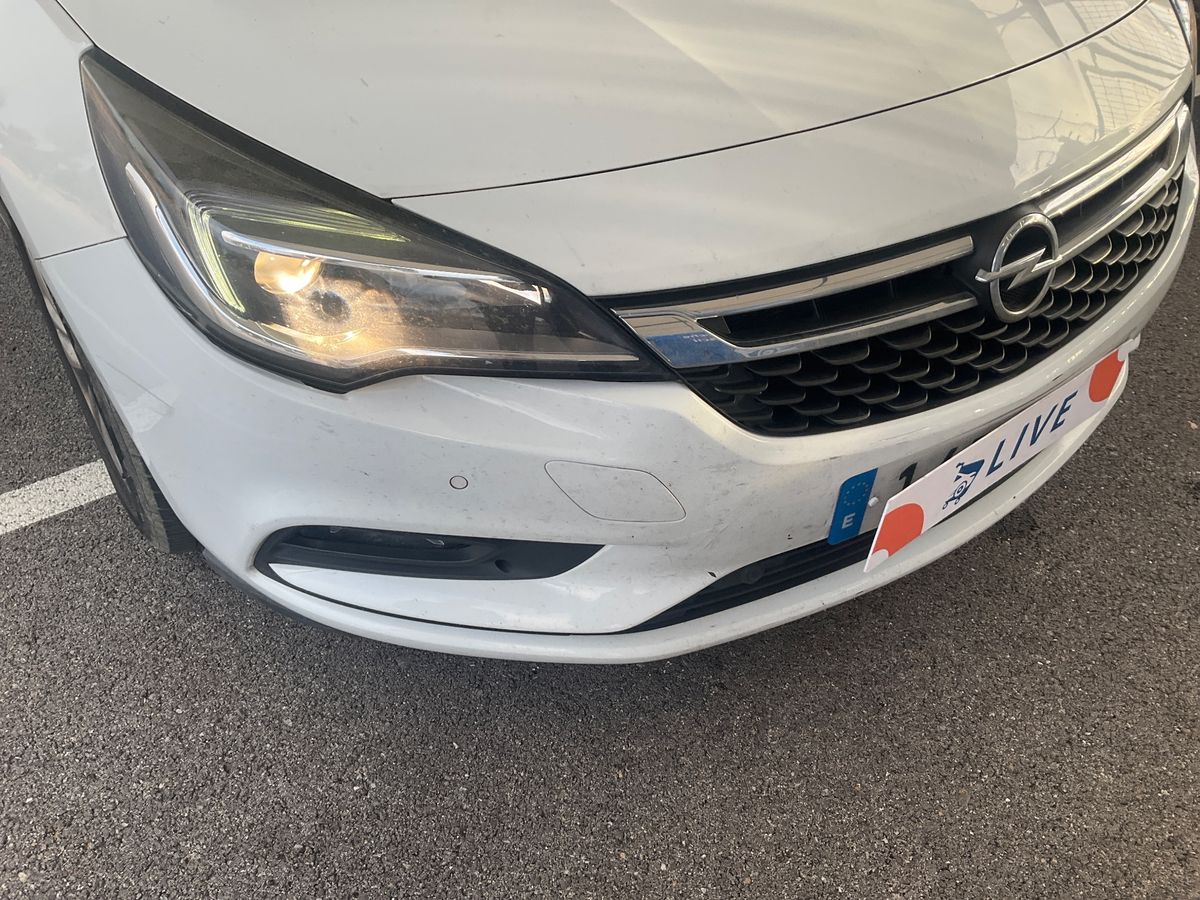 Opel Astra 2018 — photo 3