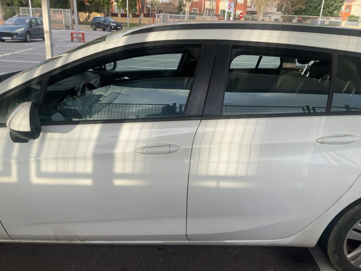 Opel Astra 2018 — photo 5