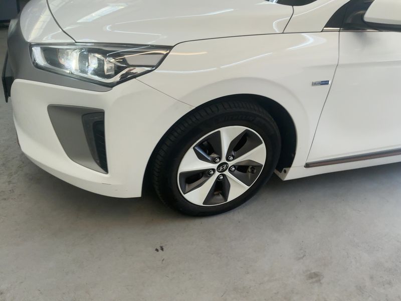Hyundai IONIQ electric drive 88 kW Style Elektro 2018 – снимка 3